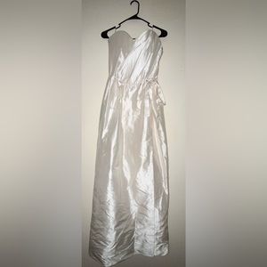 Vivienne Westwood Off White Strapless Wedding Dress